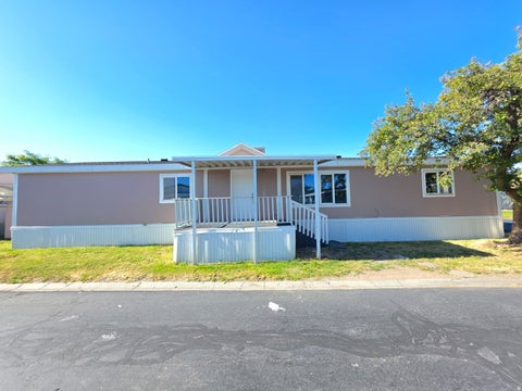 Mobile Home For Sale - 2753 S 2620 #136<br/> West Valley City, UT 84119