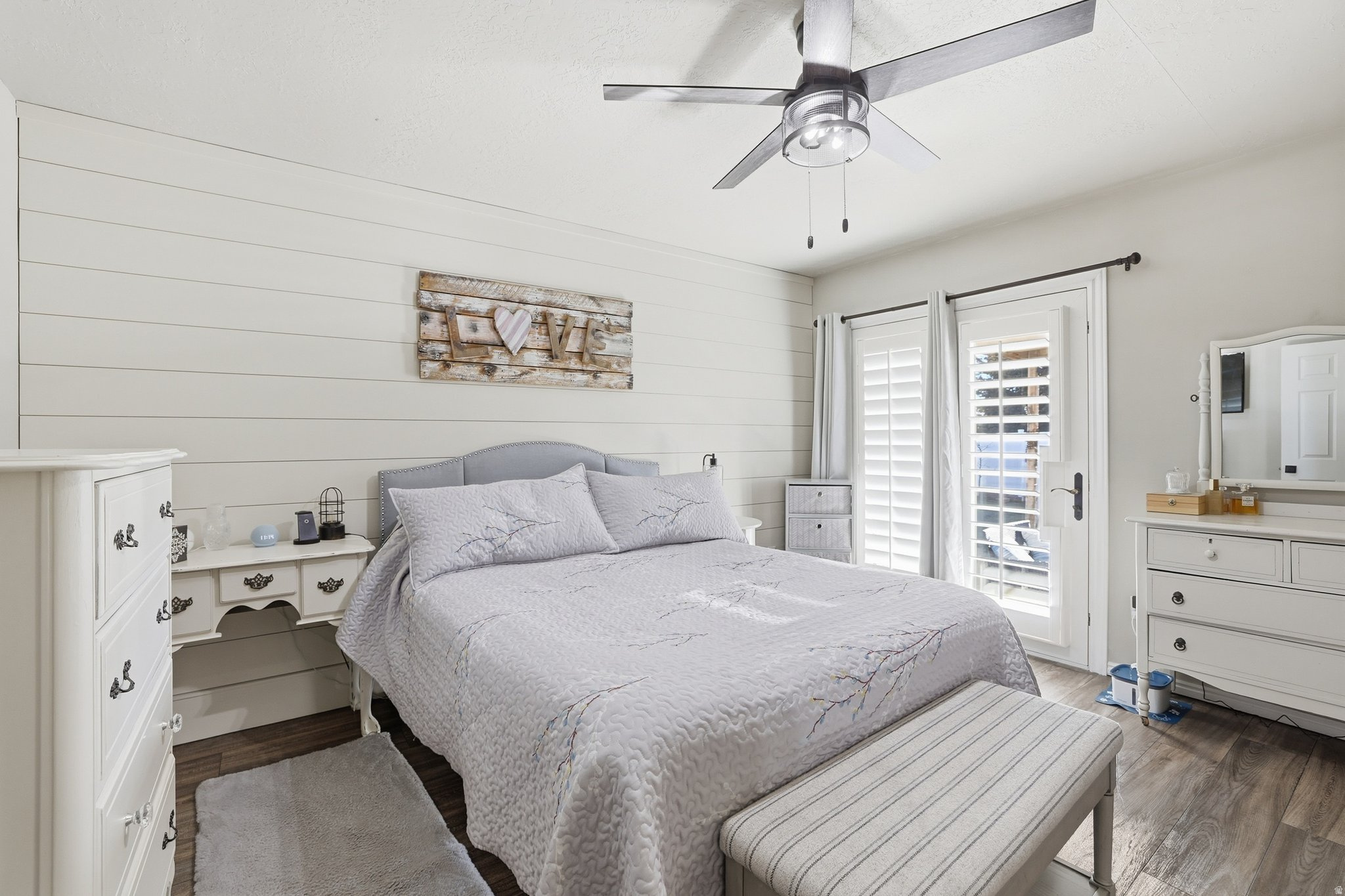 LAKEVIEW HEIGHTS - Residential