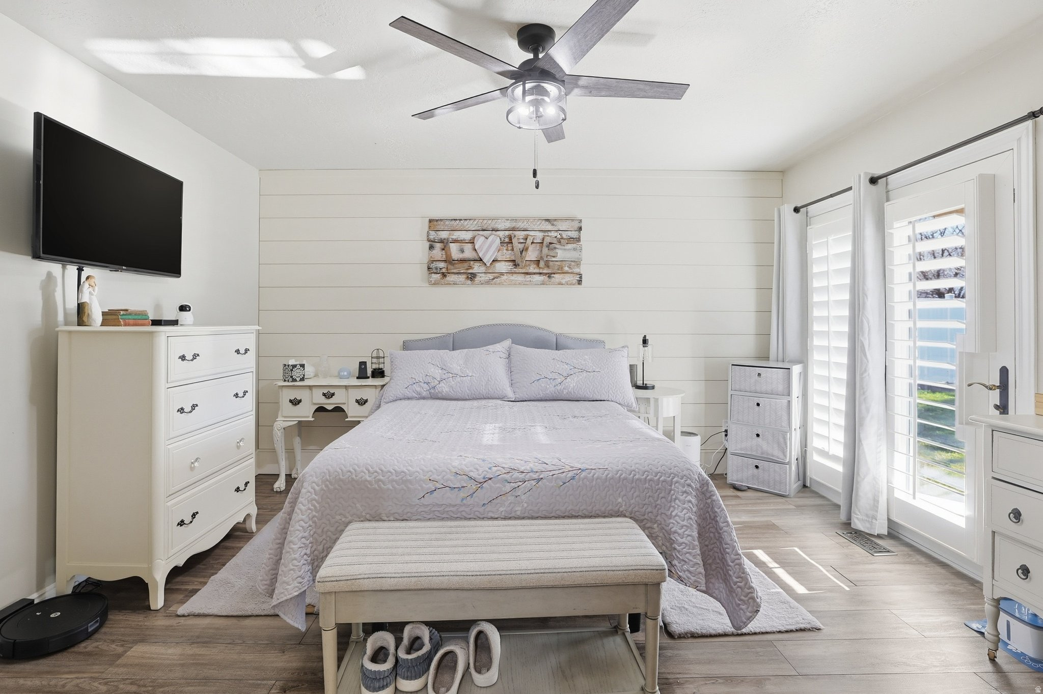 LAKEVIEW HEIGHTS - Residential