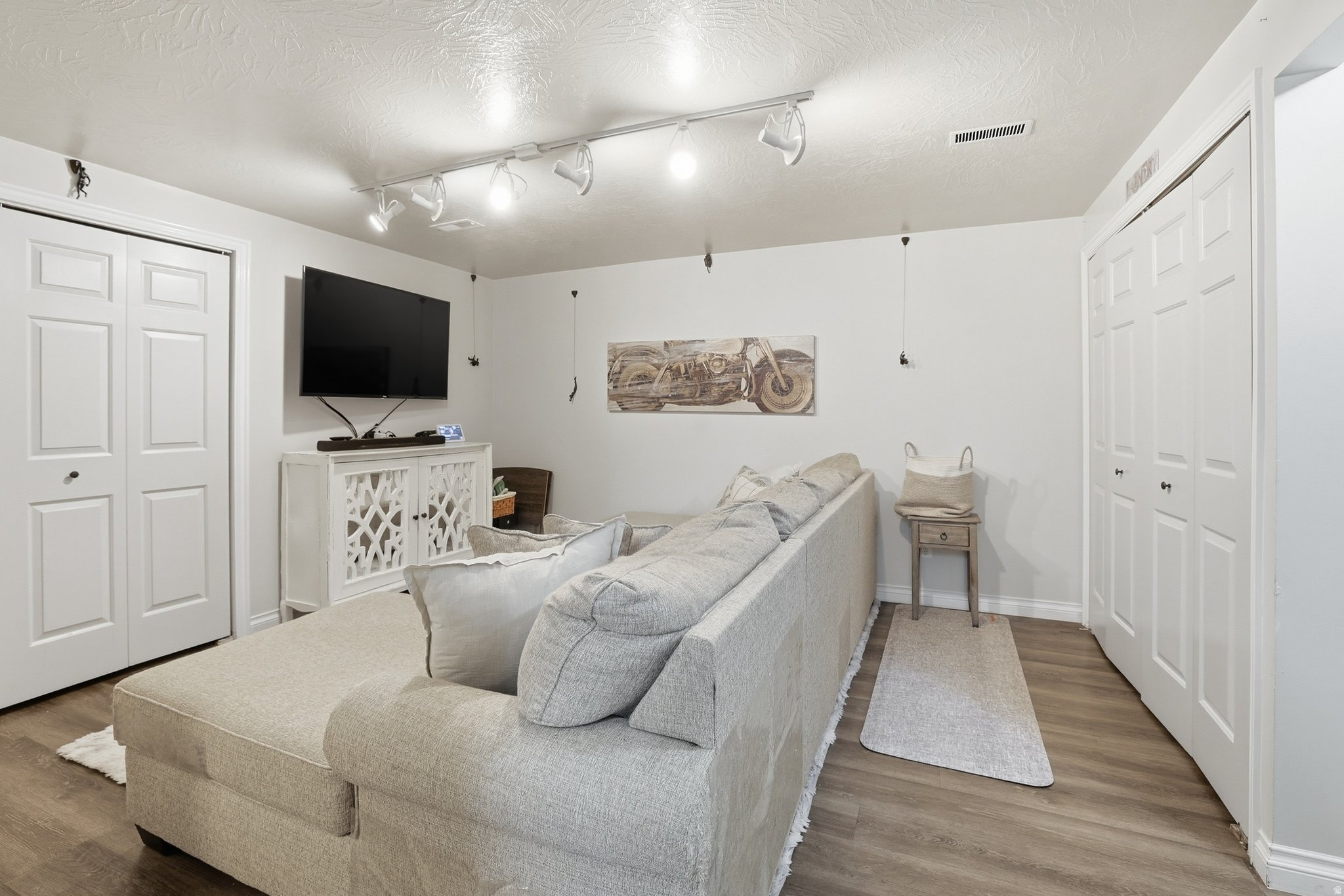 LAKEVIEW HEIGHTS - Residential