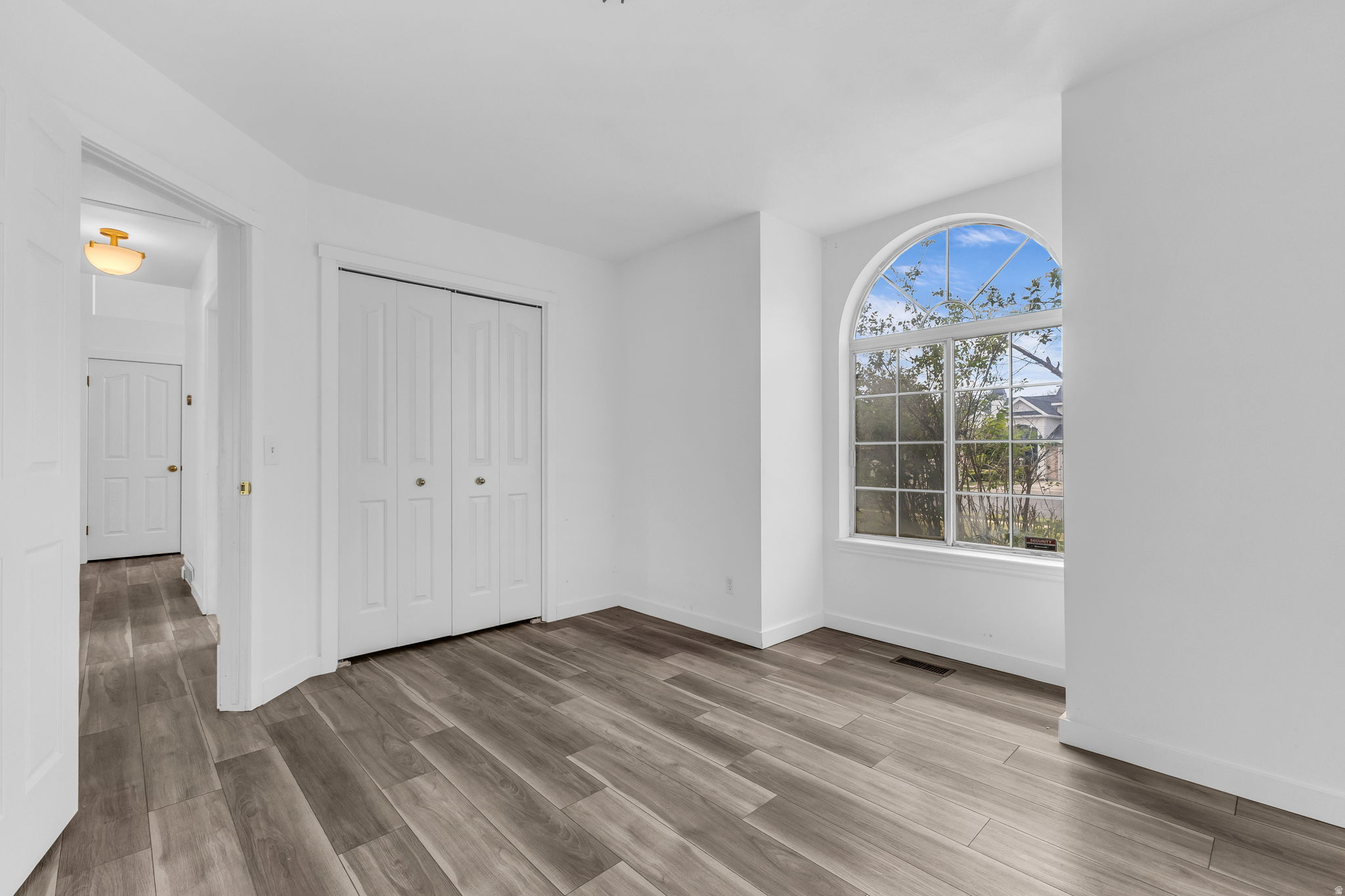 CLOVER RIDGE - Residential