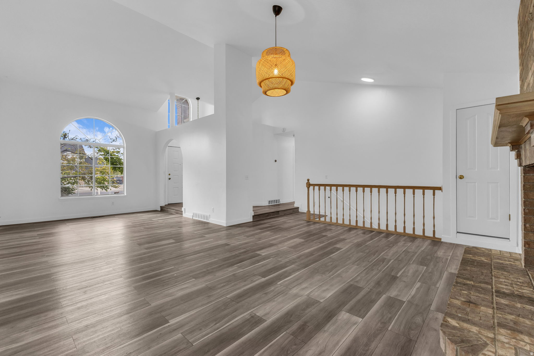 CLOVER RIDGE - Residential