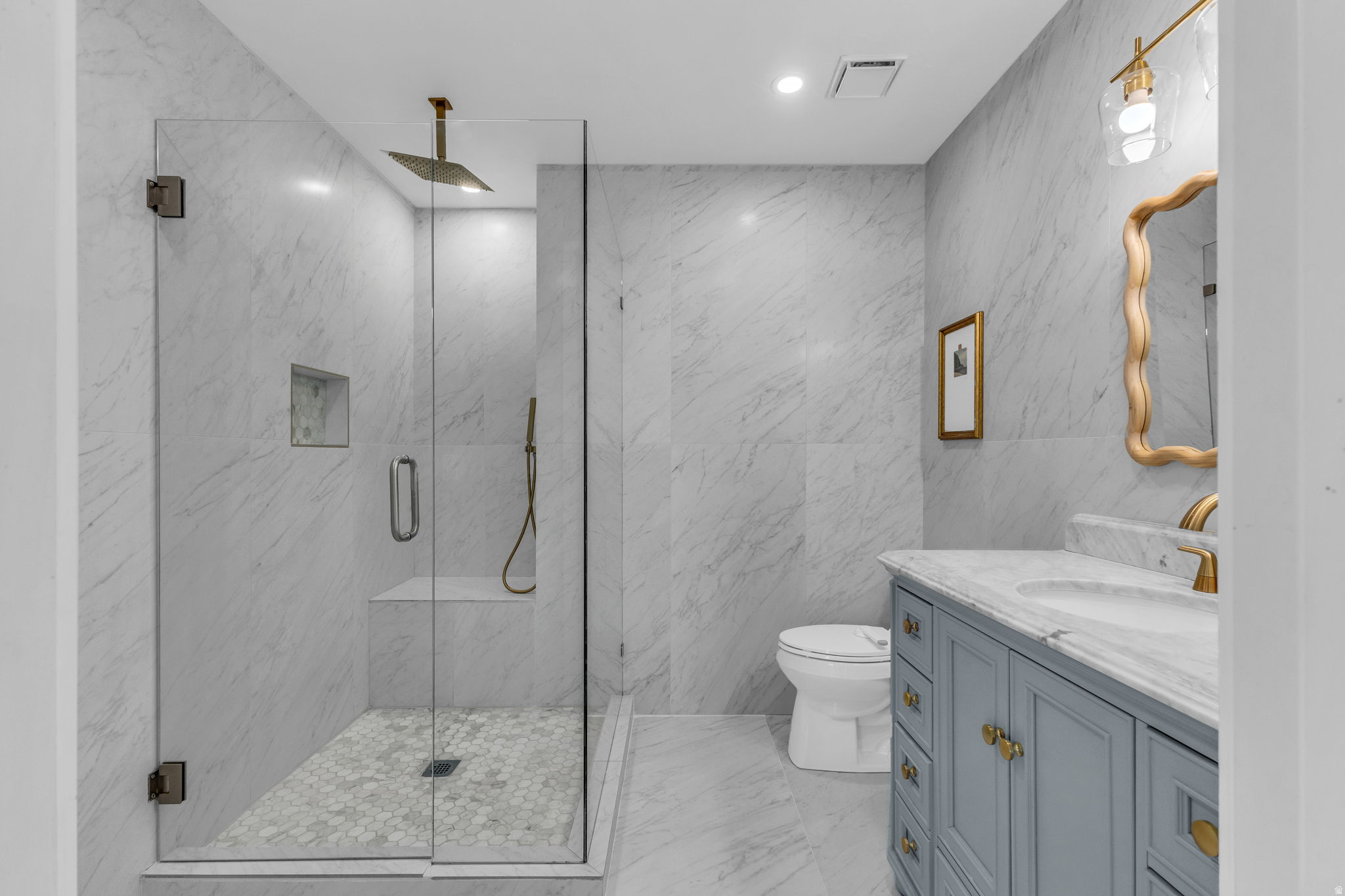 CLOVER RIDGE - Residential