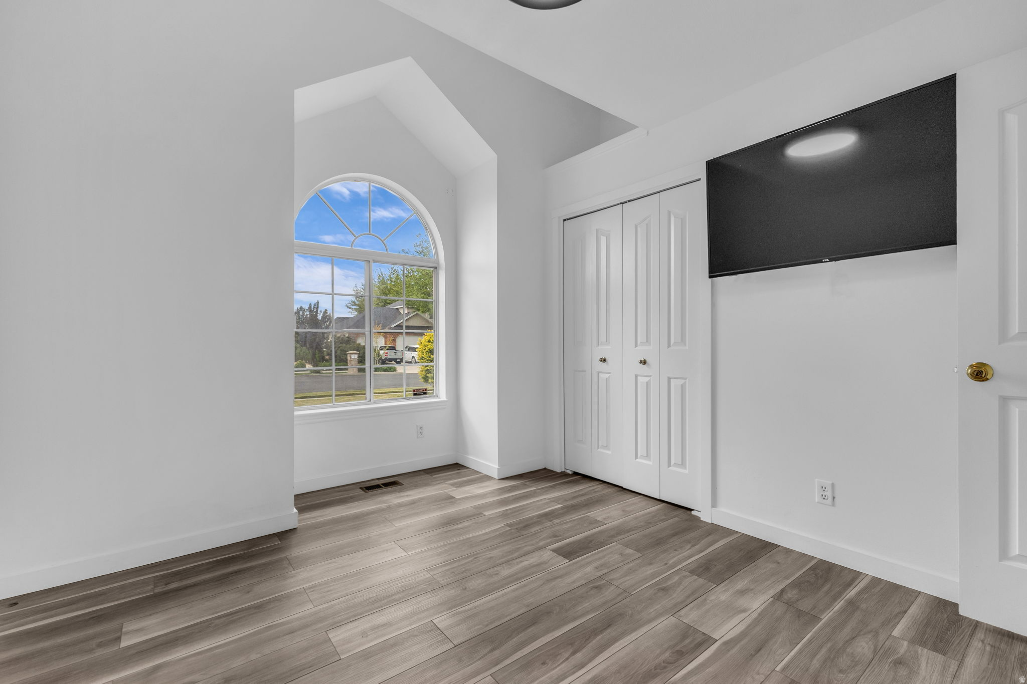 CLOVER RIDGE - Residential