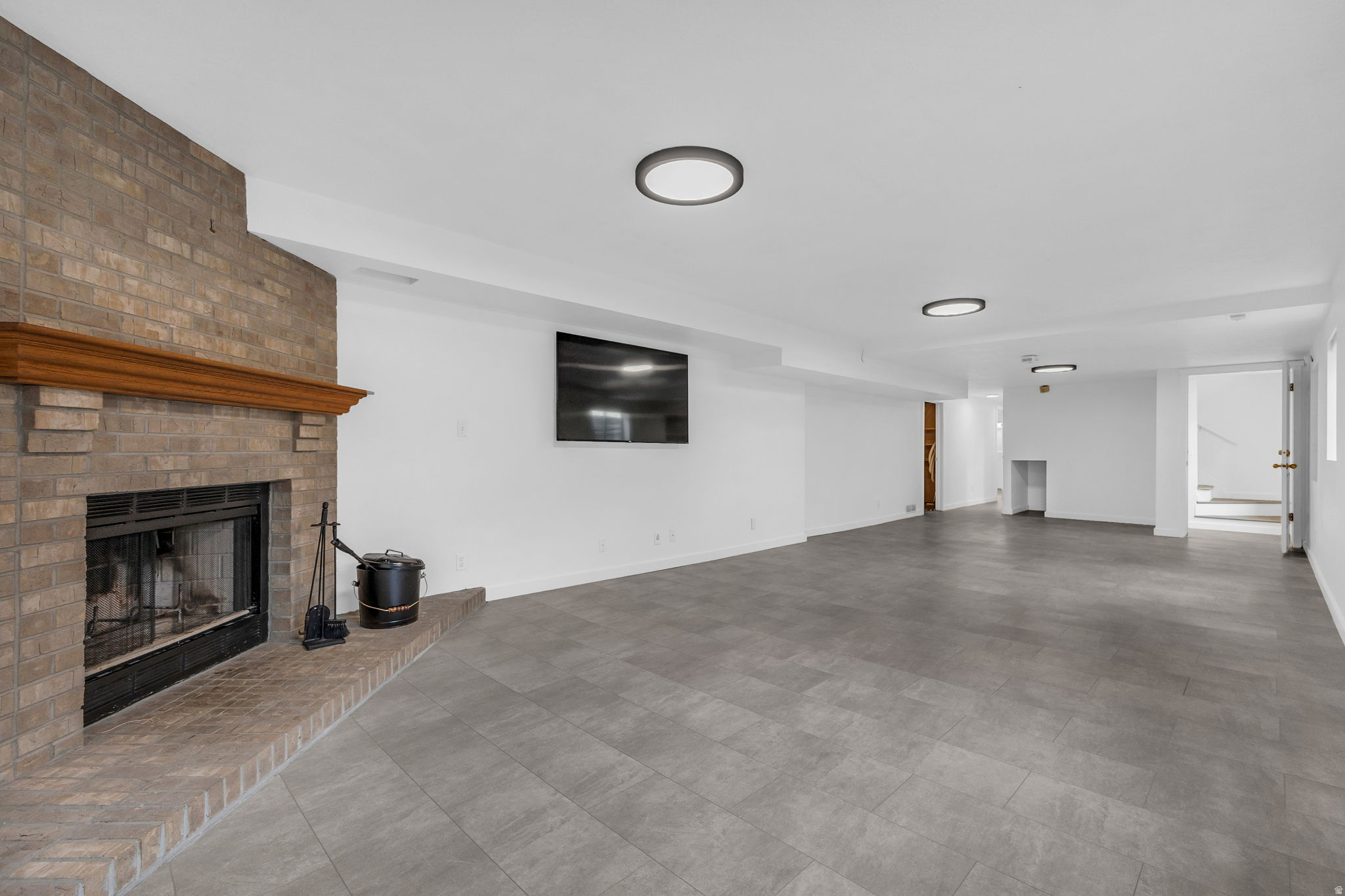 CLOVER RIDGE - Residential