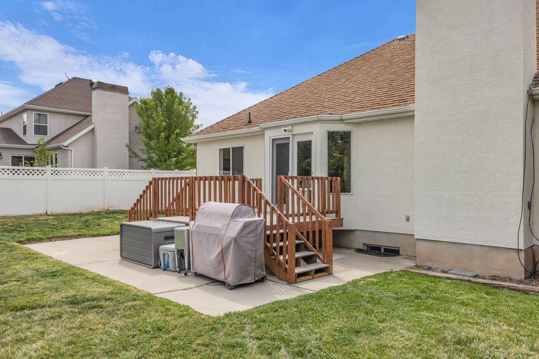 CLOVER RIDGE - Residential