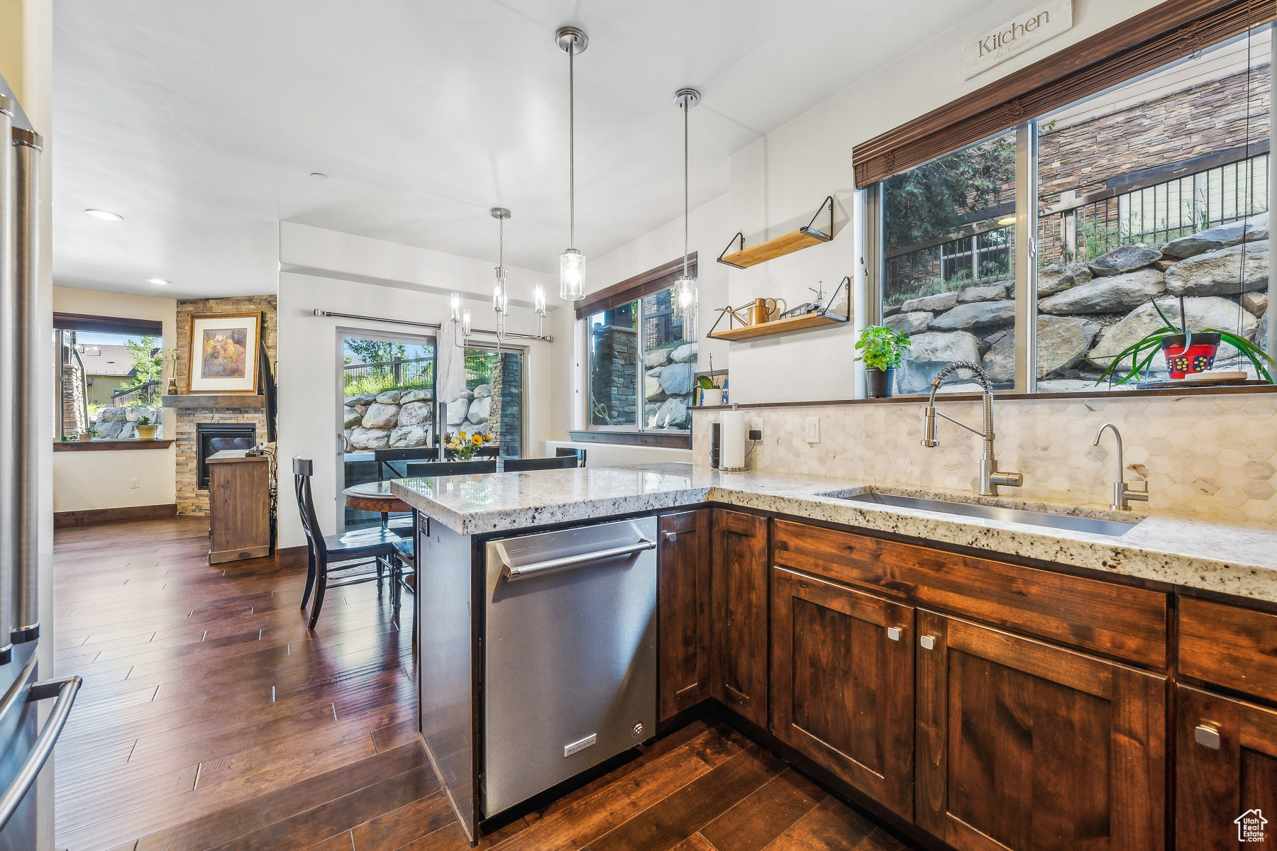 Kamas, Utah 84036, United States, 3 Bedrooms Bedrooms, ,2 BathroomsBathrooms,Residential,Pending,53585