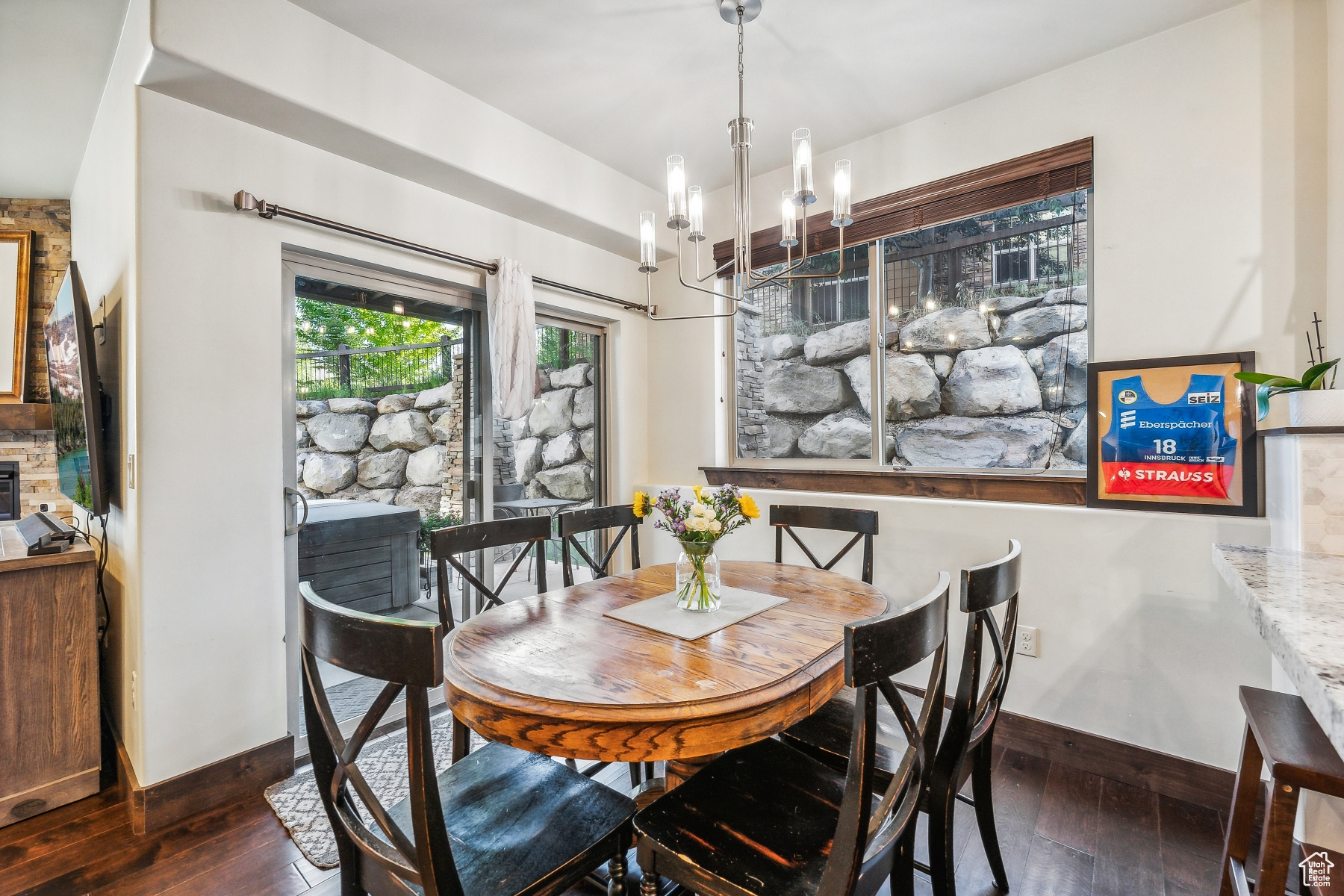 Kamas, Utah 84036, United States, 3 Bedrooms Bedrooms, ,2 BathroomsBathrooms,Residential,Pending,53585