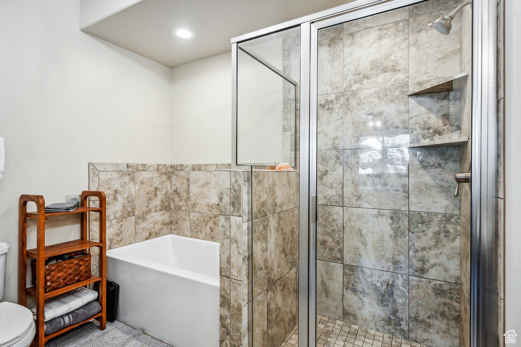 Kamas, Utah 84036, United States, 3 Bedrooms Bedrooms, ,2 BathroomsBathrooms,Residential,Pending,53585