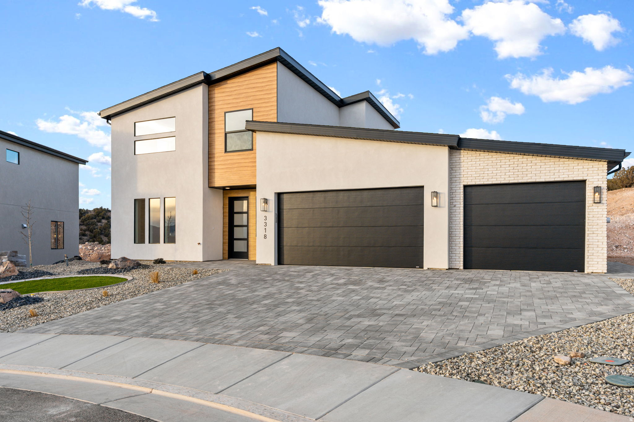 THE VALLEY AT SOUTH MOUNTIAN - Residential