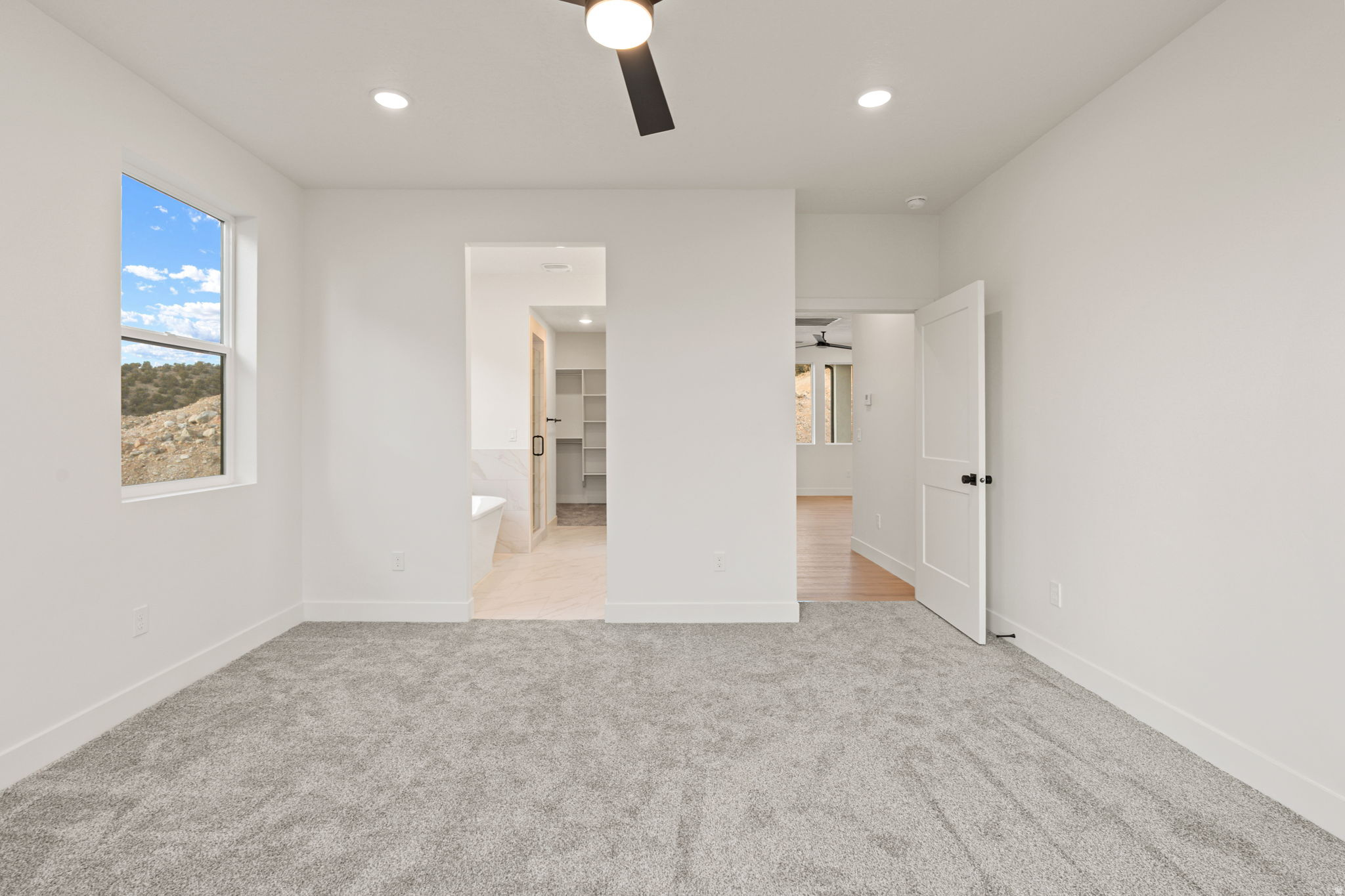 THE VALLEY AT SOUTH MOUNTIAN - Residential