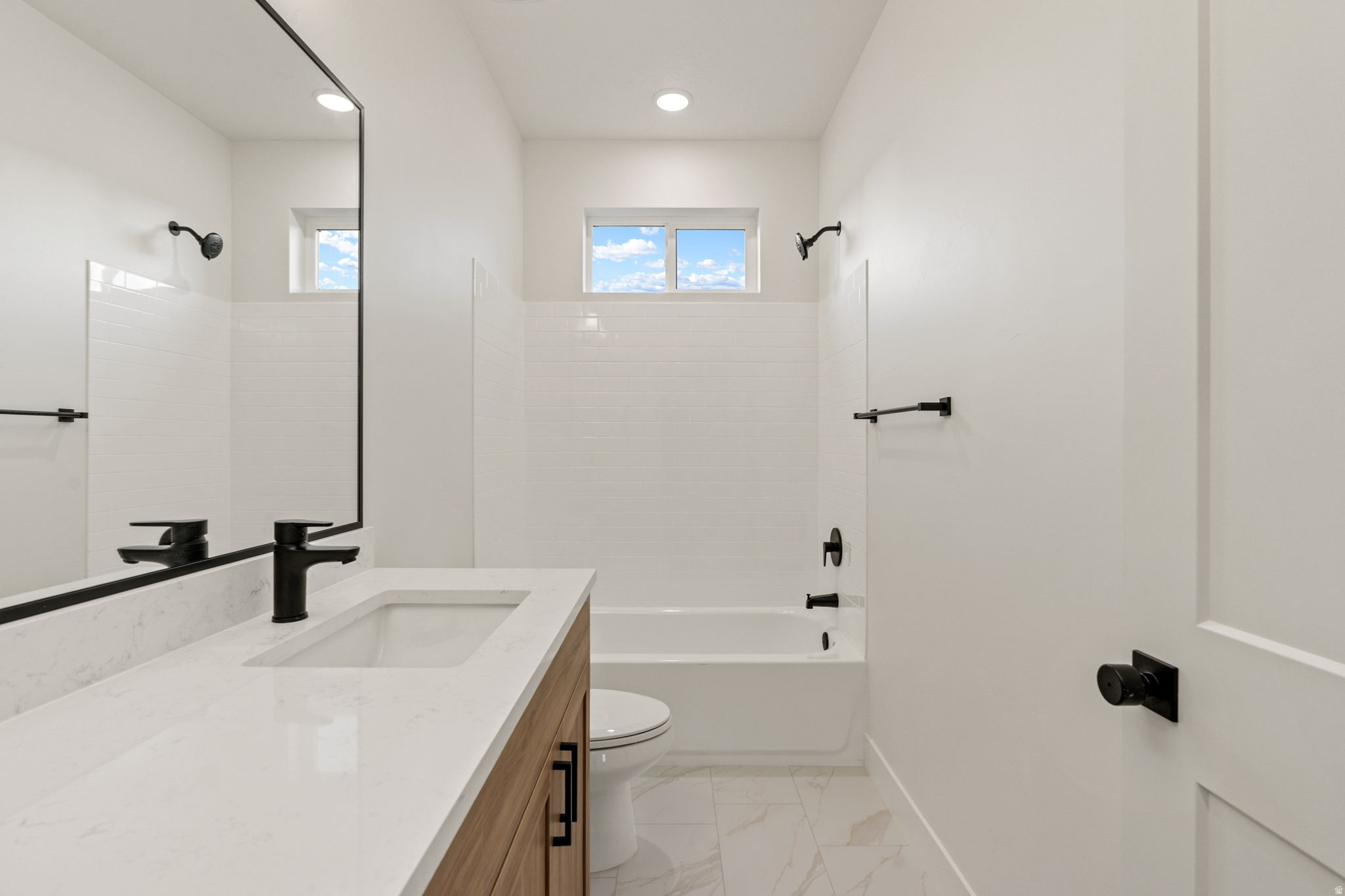 THE VALLEY AT SOUTH MOUNTIAN - Residential