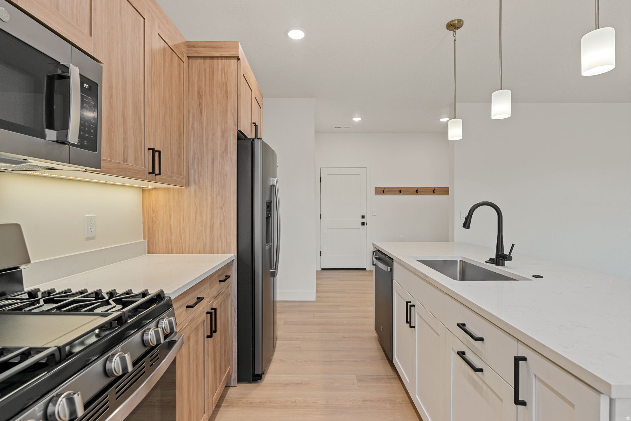 THE VALLEY AT SOUTH MOUNTIAN - Residential