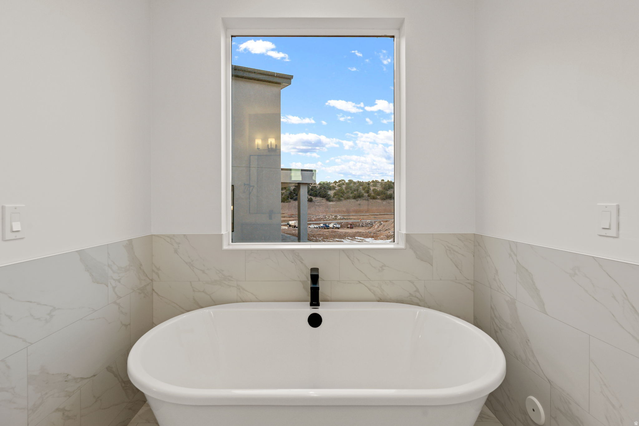 THE VALLEY AT SOUTH MOUNTIAN - Residential