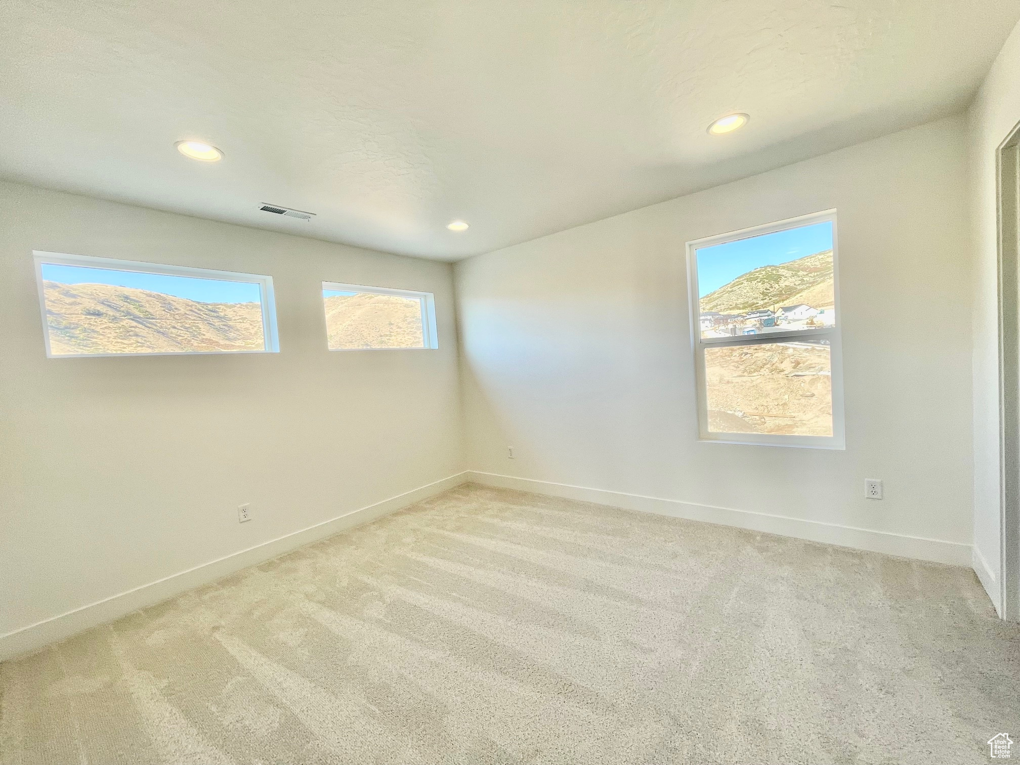 CANYON POINT - Residential