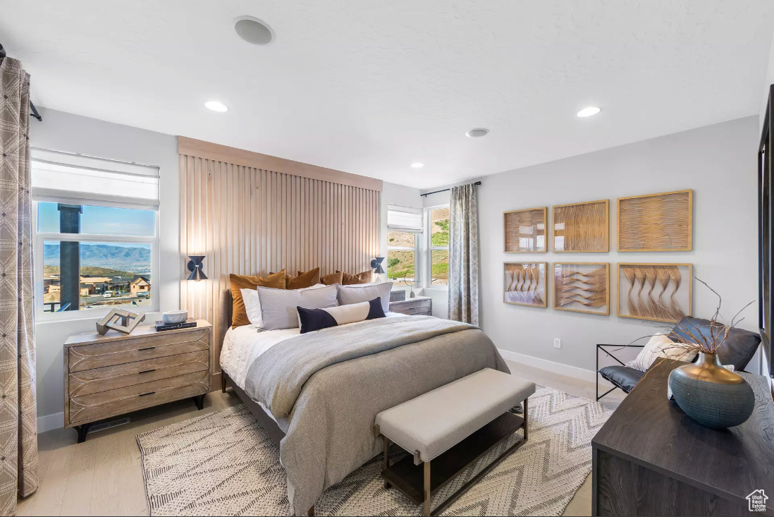 CANYON POINT - Residential