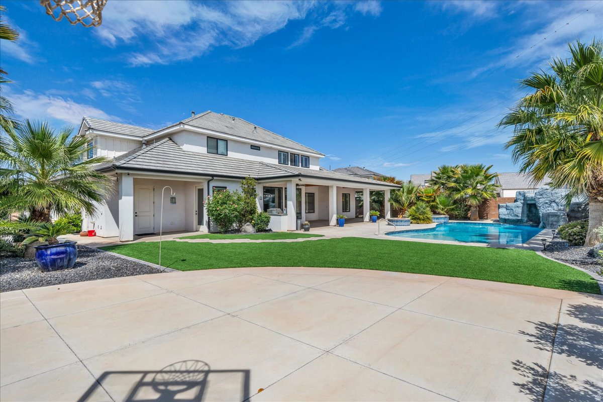 COVE AT LITTLE VALLEY PH 2 - Residential