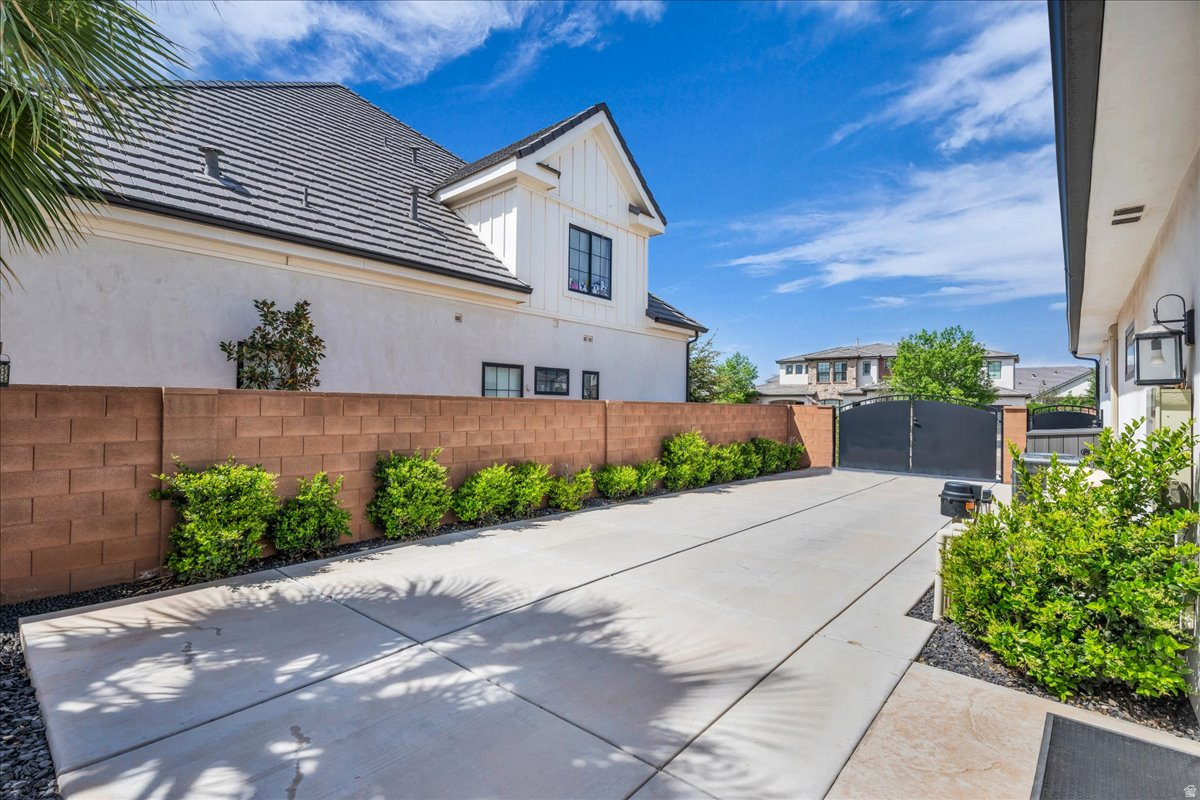 COVE AT LITTLE VALLEY PH 2 - Residential