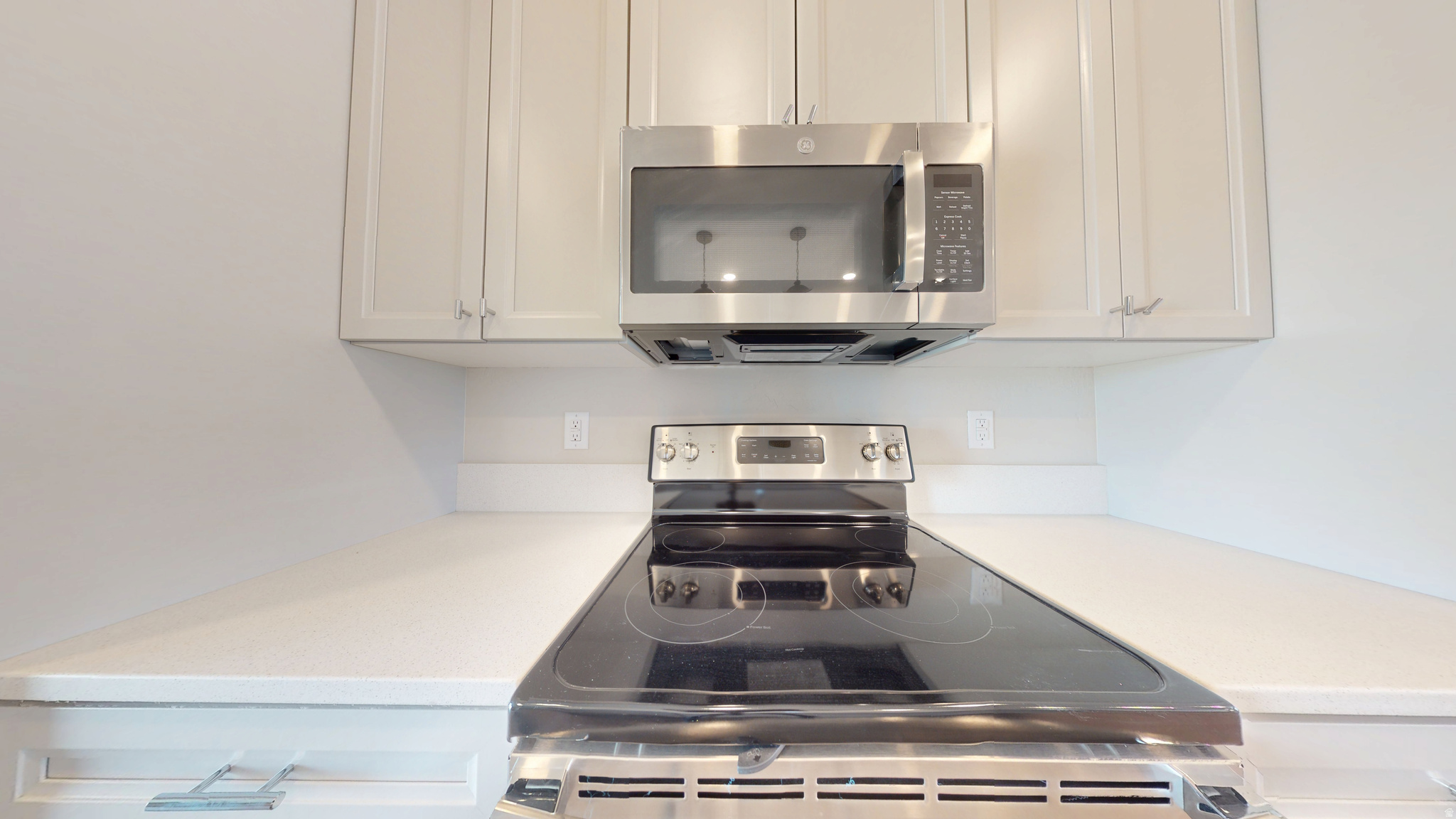 DESERT CANYONS - Residential