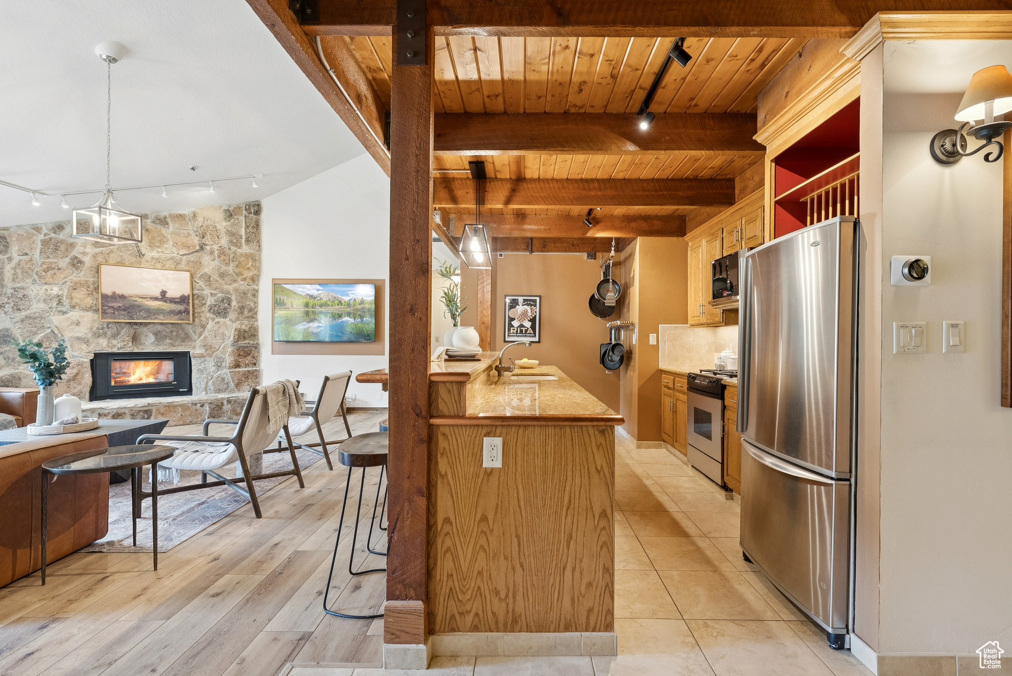 FAWNGROVE CONDOMINIU - Residential