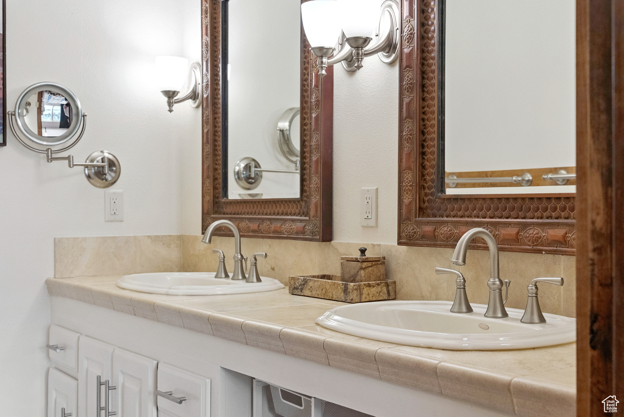 FAWNGROVE CONDOMINIU - Residential