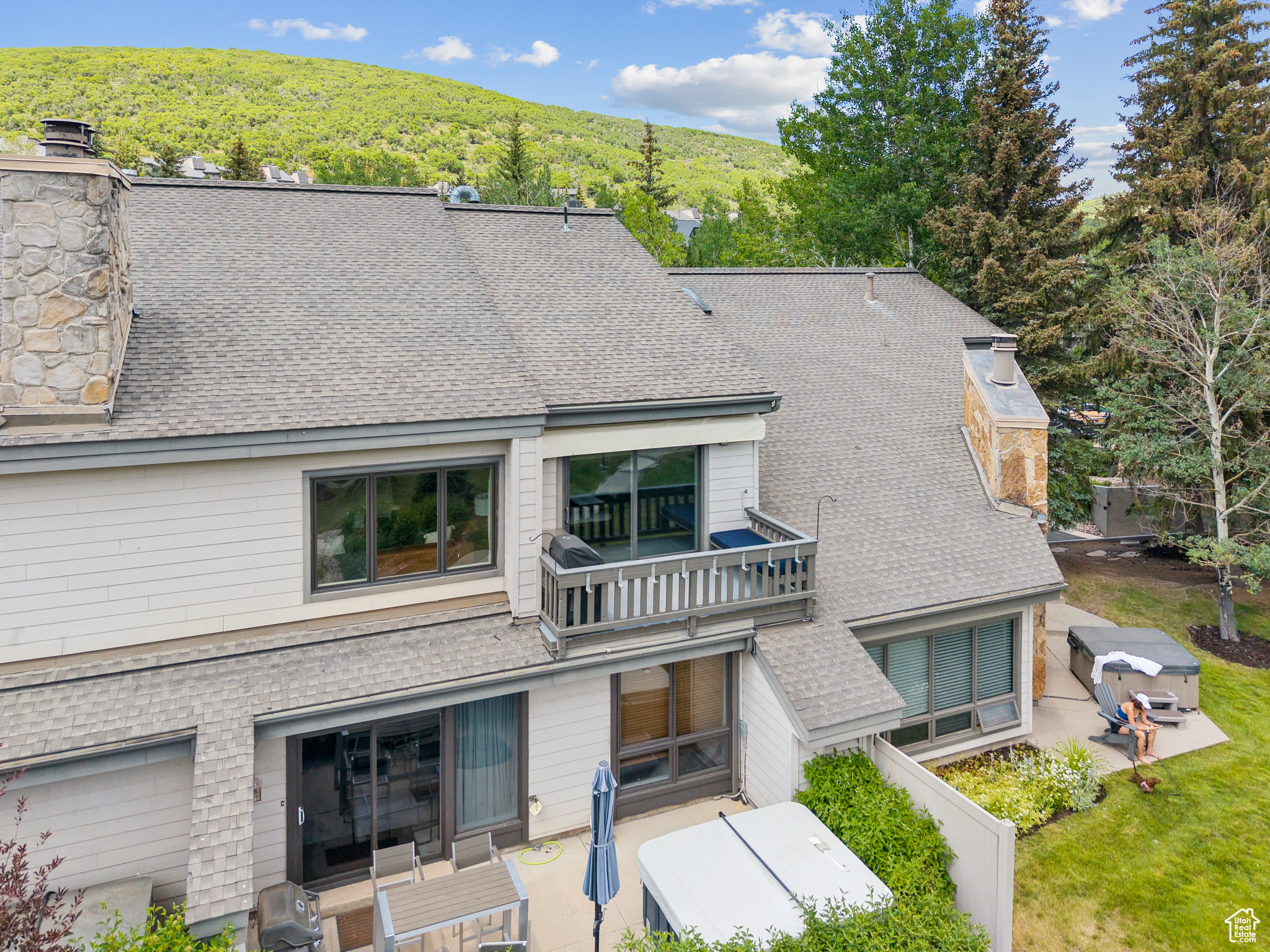 FAWNGROVE CONDOMINIU - Residential