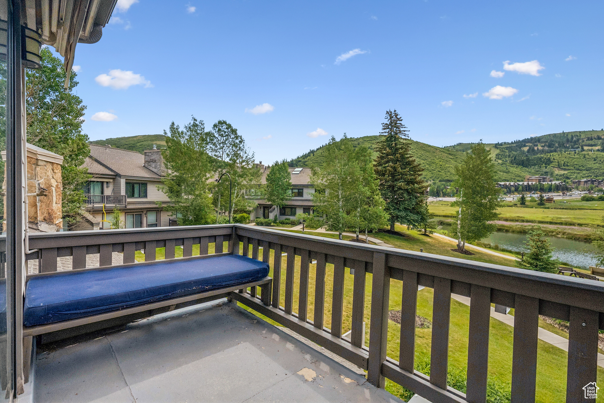 FAWNGROVE CONDOMINIU - Residential