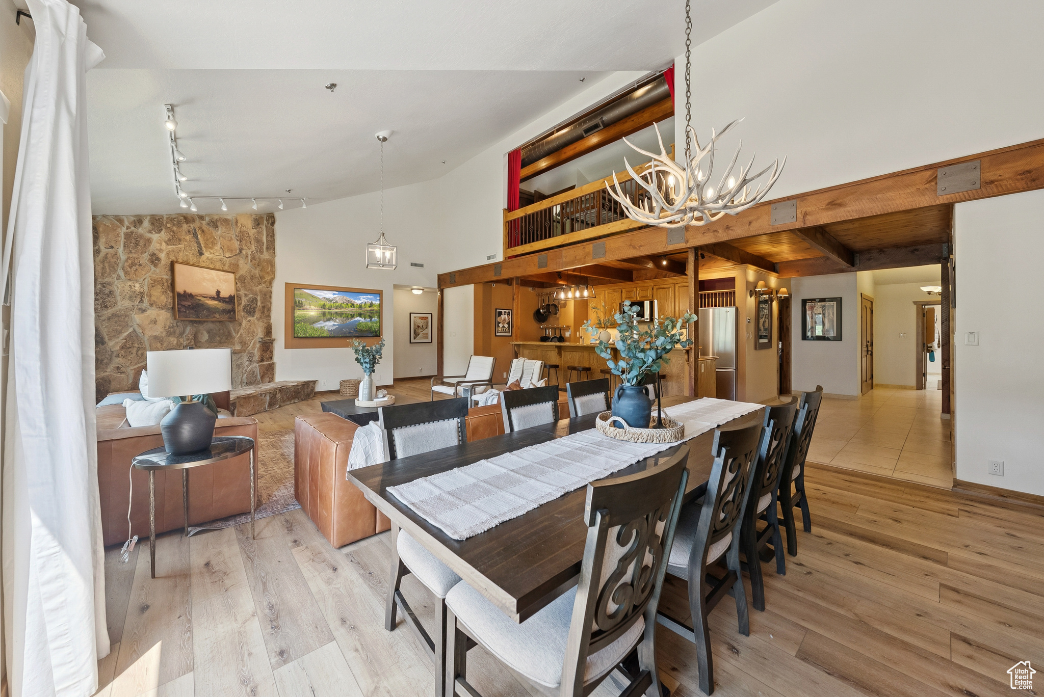 FAWNGROVE CONDOMINIU - Residential