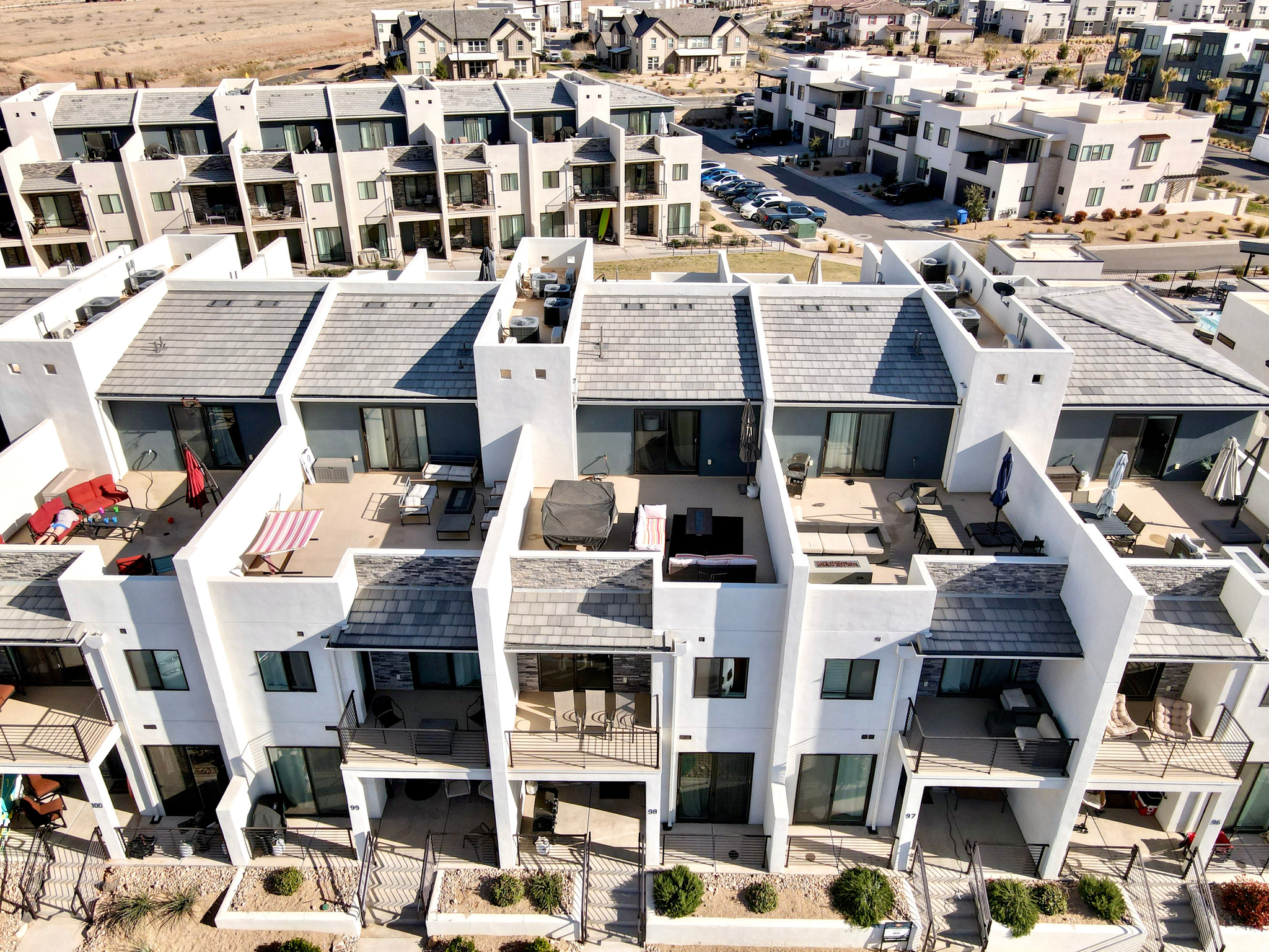 DESERT COLOR SKYLINE CONDOMINIUM PLAT 2 - Residential