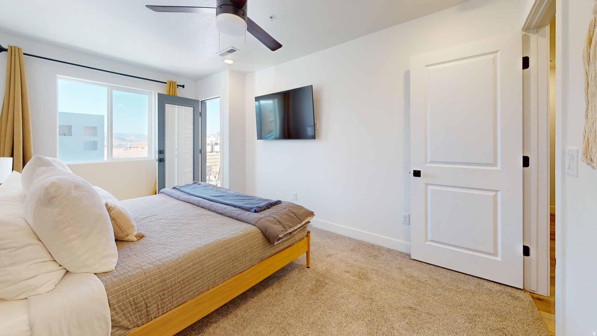 DESERT COLOR SKYLINE CONDOMINIUM PLAT 2 - Residential