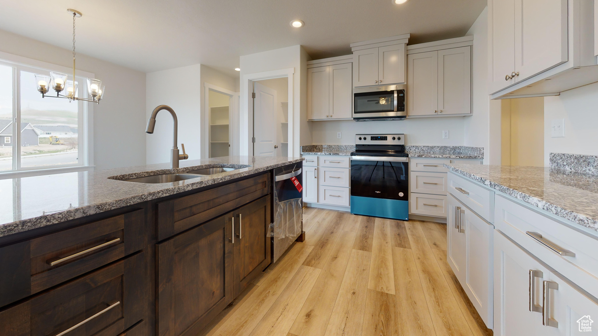 ESTATES AT RIVER VIEW - Residential