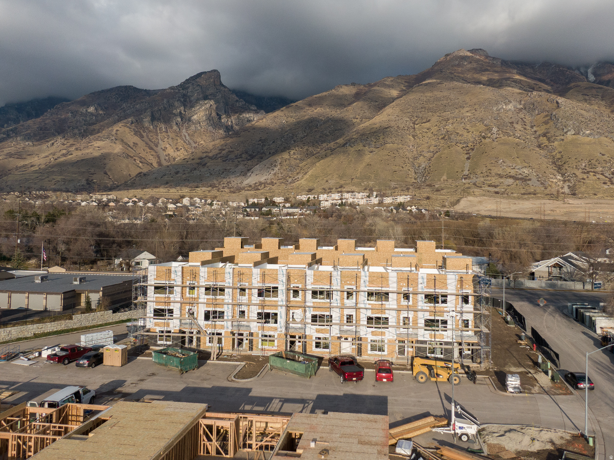 WILLOW CREEK - Residential