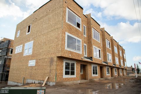 Photo of 1225 E 1600 S #12, Provo, UT 84606 (MLS # 2138609)