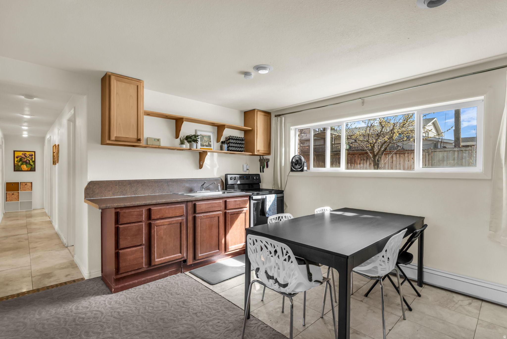 COLONIAL HEIGHTS - Residential