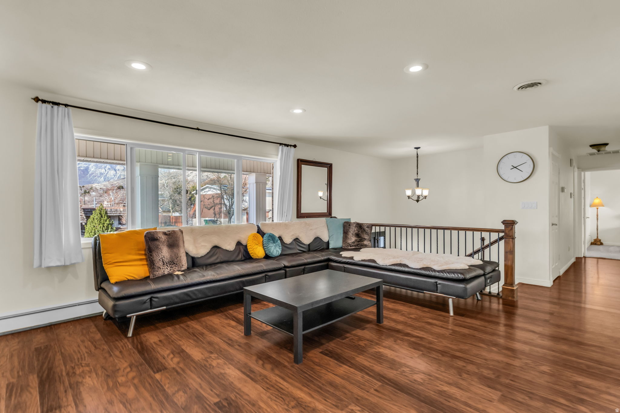 COLONIAL HEIGHTS - Residential