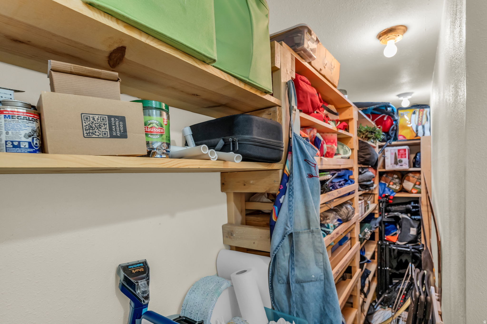 COLONIAL HEIGHTS - Residential