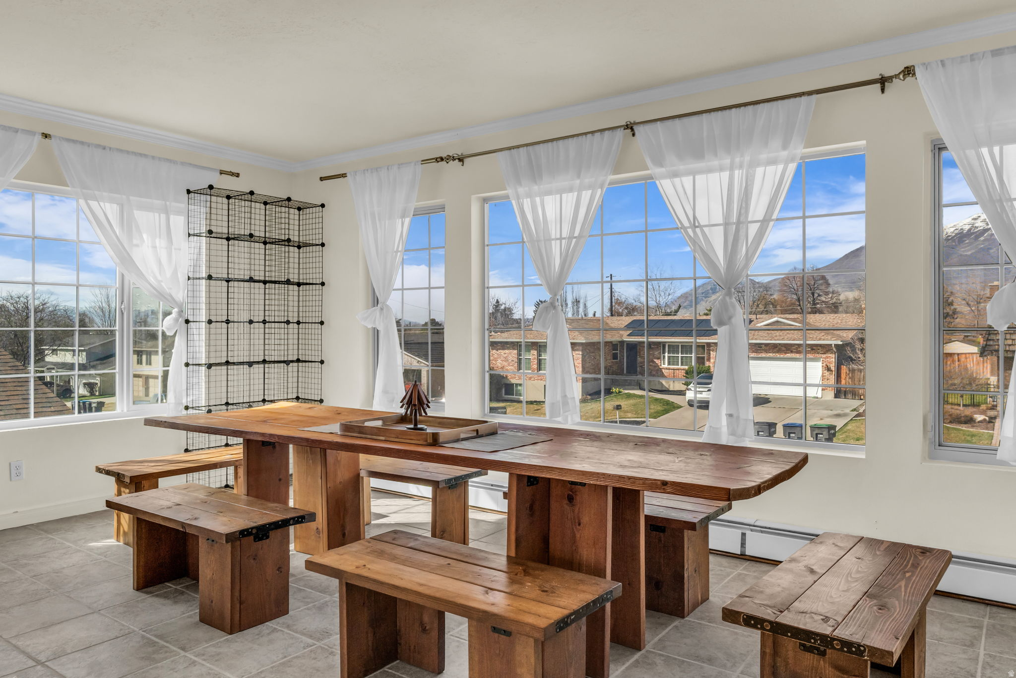 COLONIAL HEIGHTS - Residential