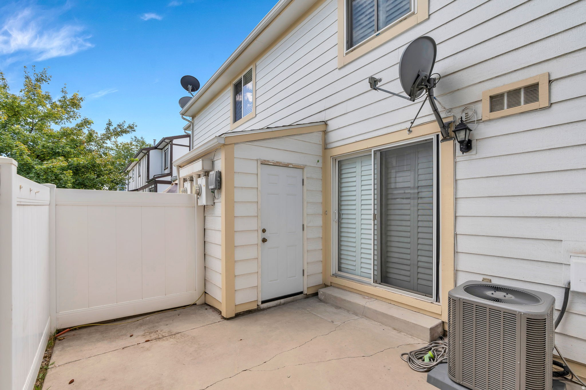 BARRINGTON PARK - Residential