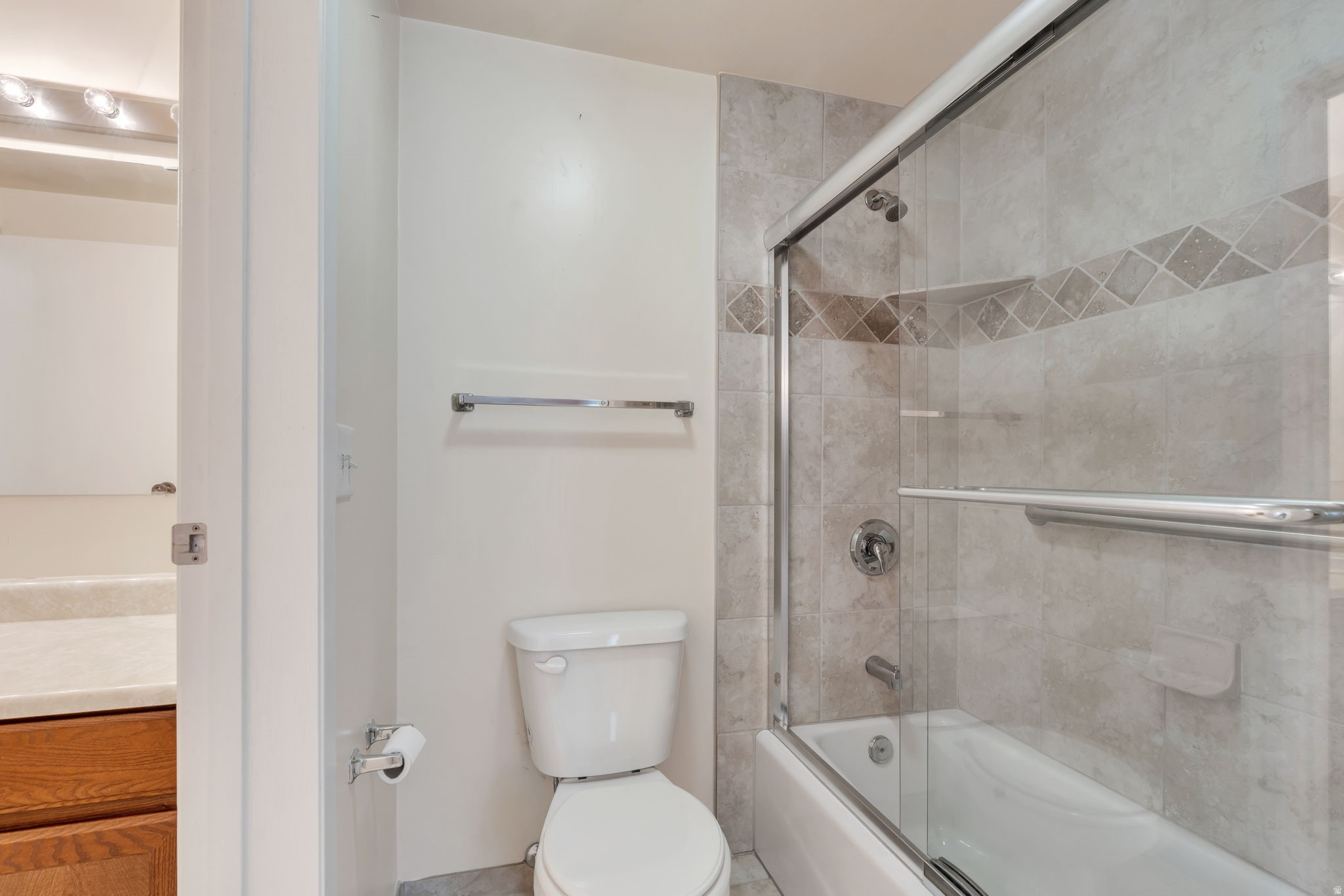 BARRINGTON PARK - Residential