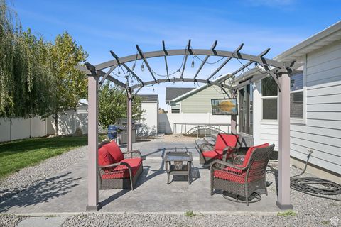 Tiny photo for 3444 S HUNTER SPRING DR W, West Valley City, UT 84128 (MLS # 2116472)