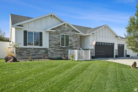Tiny photo for 3444 S HUNTER SPRING DR W, West Valley City, UT 84128 (MLS # 2116472)