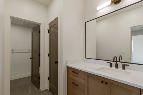 Tiny photo for 538 S 1400 W, Farmington, UT 84025 (MLS # 2144079)