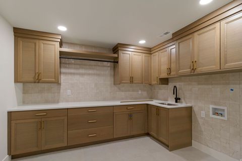 Tiny photo for 538 S 1400 W, Farmington, UT 84025 (MLS # 2144079)