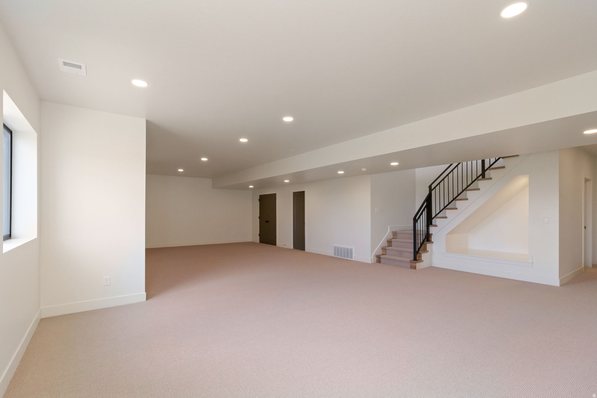 CHESTNUT FARMS - Residential