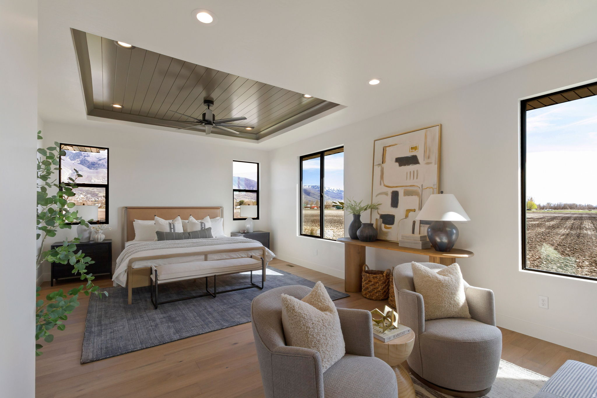 CHESTNUT FARMS - Residential