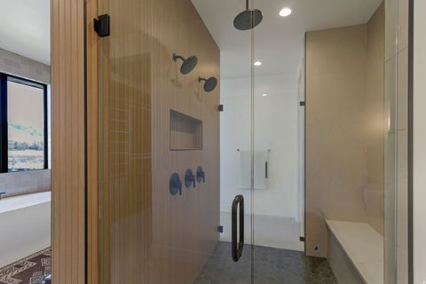 Tiny photo for 538 S 1400 W, Farmington, UT 84025 (MLS # 2144079)