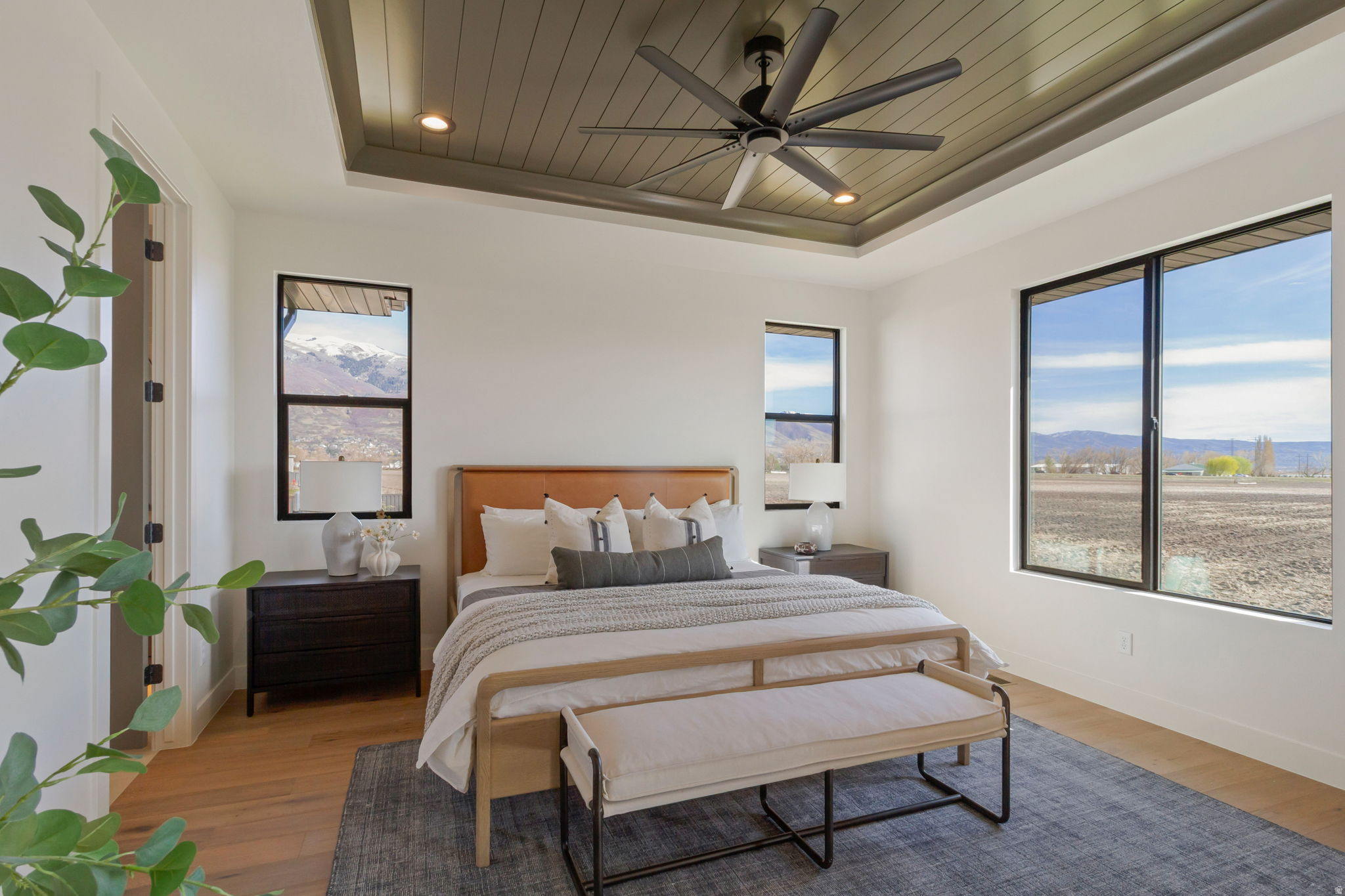 CHESTNUT FARMS - Residential