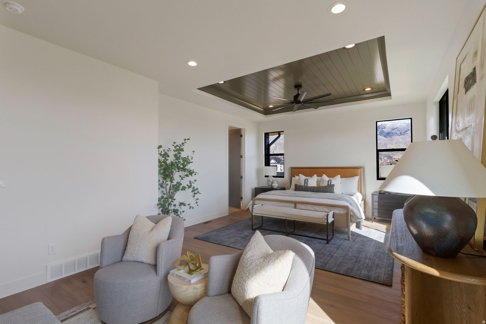 CHESTNUT FARMS - Residential