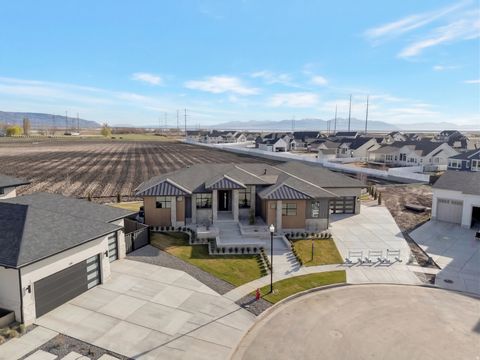 Tiny photo for 538 S 1400 W, Farmington, UT 84025 (MLS # 2144079)