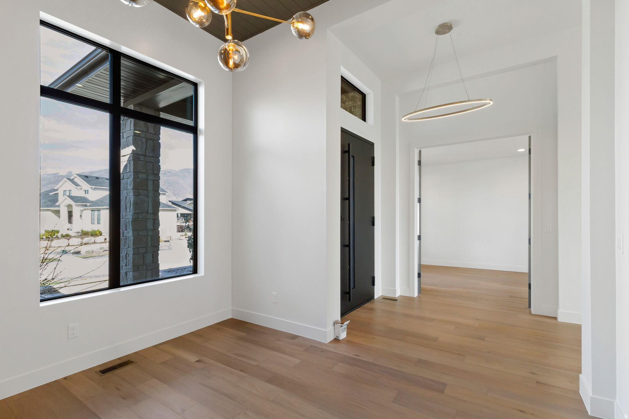 CHESTNUT FARMS - Residential